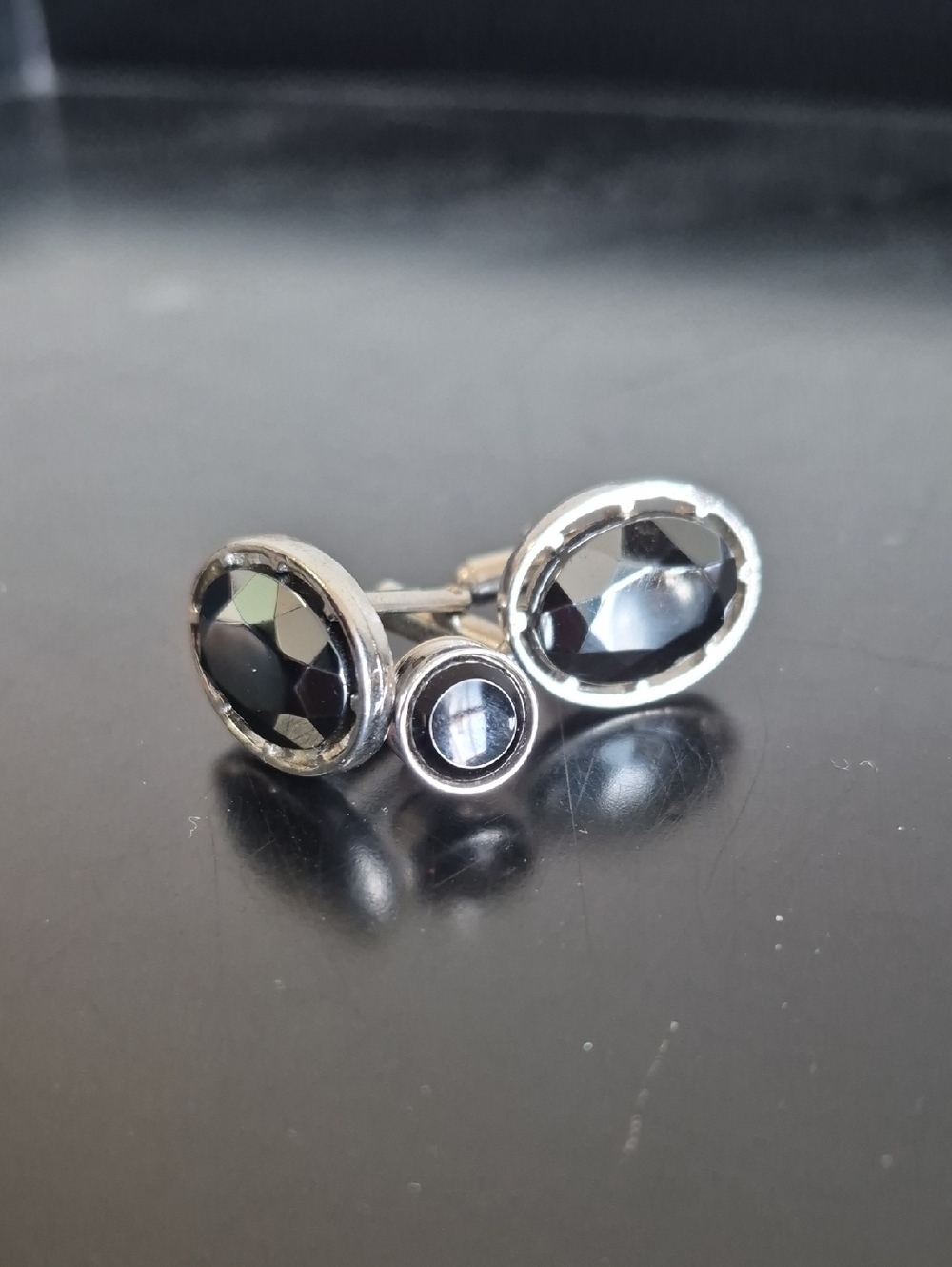 Source Unknown Black Faceted Glass Cufflinks with Silver Tone Setting